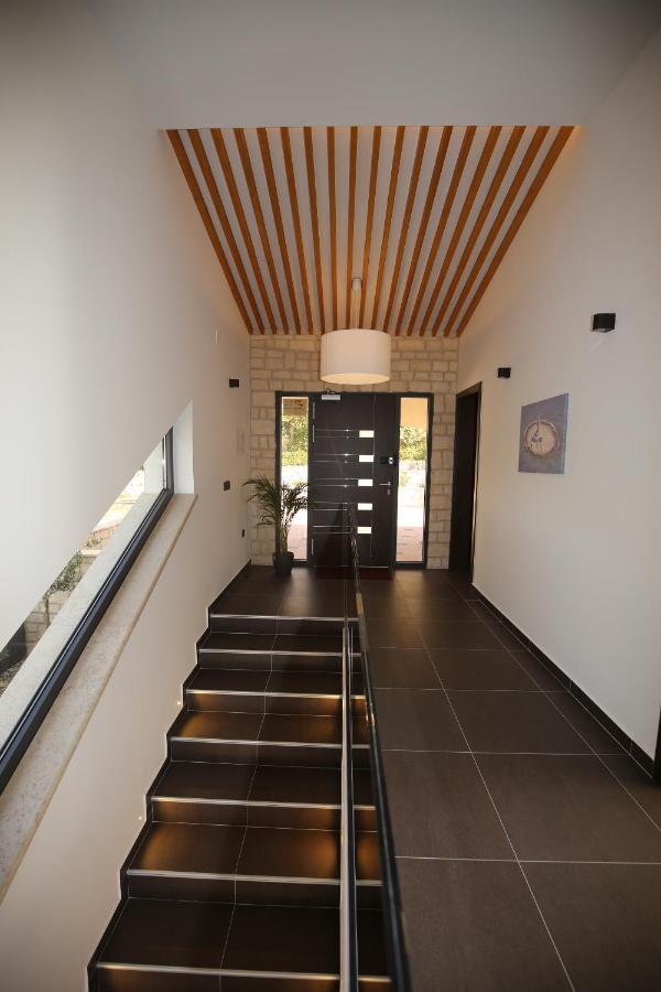 Villa Infinity Smrika Luaran gambar